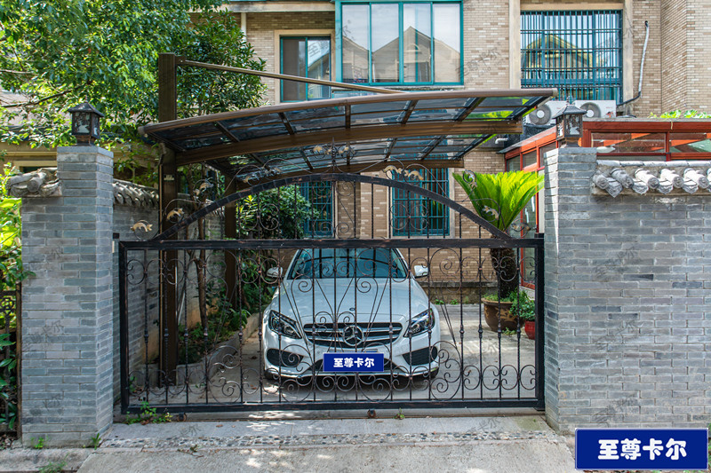上海車棚廠家四大產品（pǐn）簡介，讓您更懂汽（qì）車棚
