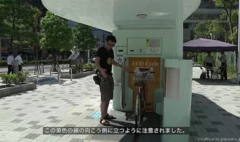 在日本馬路上，為什麽看不到（dào）自行車棚？