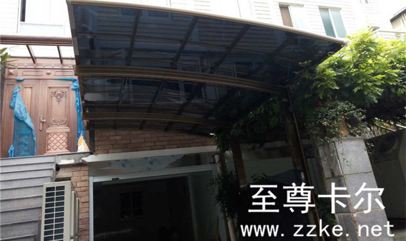 應用在（zài）棚類領域的，聚碳酸（suān）酯板到底（dǐ）是什麽？