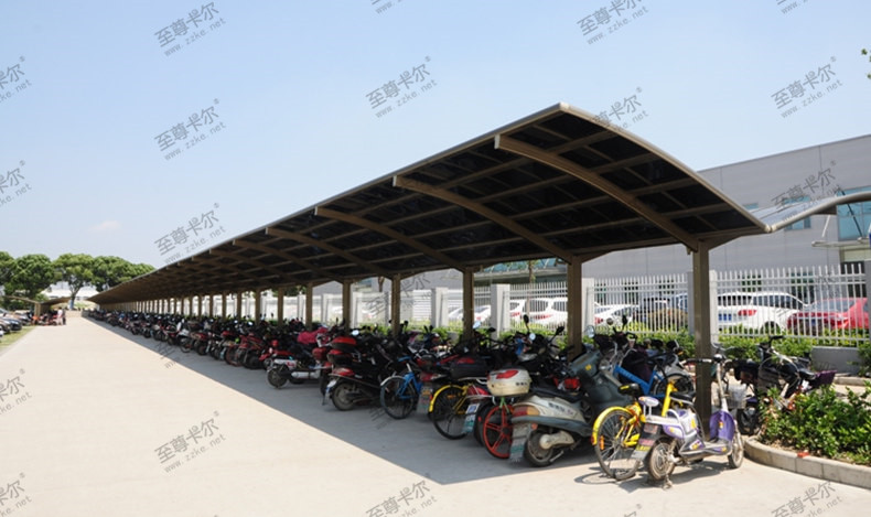 電動車充（chōng）電車棚類型有（yǒu）哪幾種？用耐力板車棚做有哪些優勢呢？