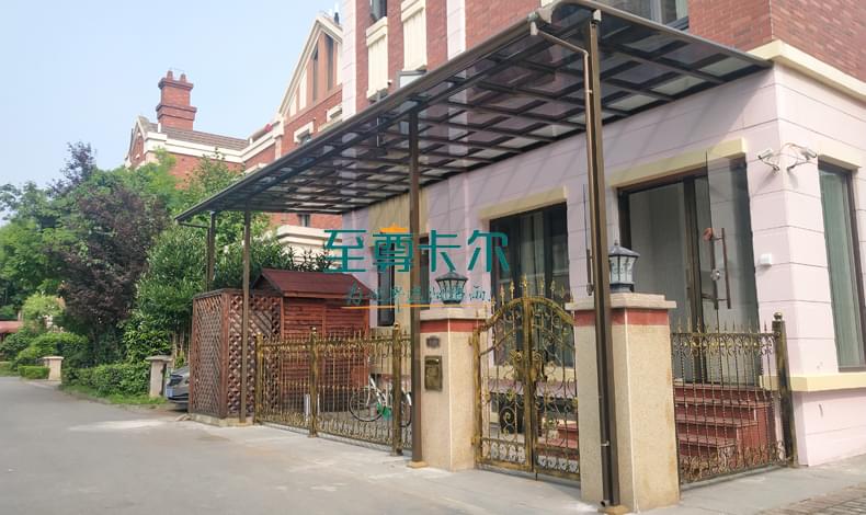 雨棚材料哪種最（zuì）耐用？雨棚（péng）價格多少錢一平？